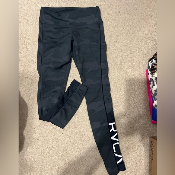 RVCA CAMO LEGGINGS - Picture 9 of 16